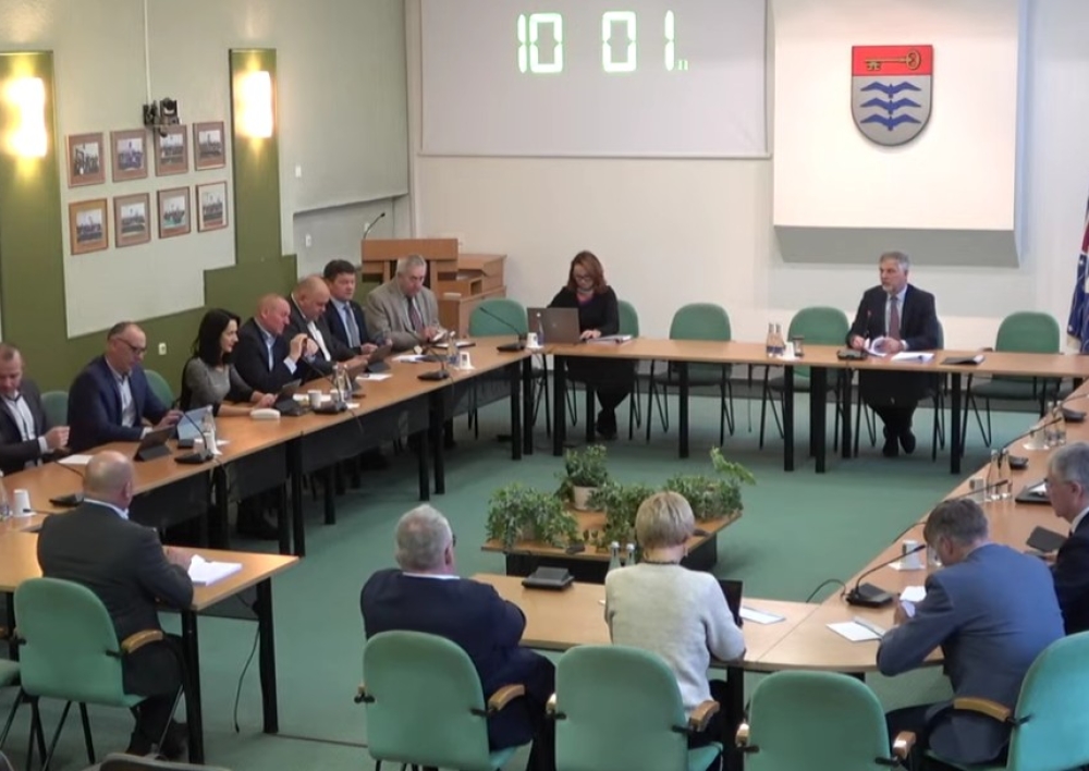 Lapkričio 27 d. posėdyje Savivaldybės taryba apsvarstė 26 klausimus