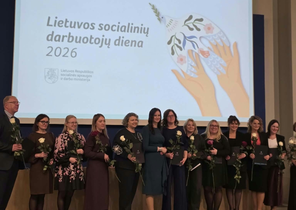 Socialinių darbuotojų dienos renginyje – padėkos Molėtų rajono atstovėms