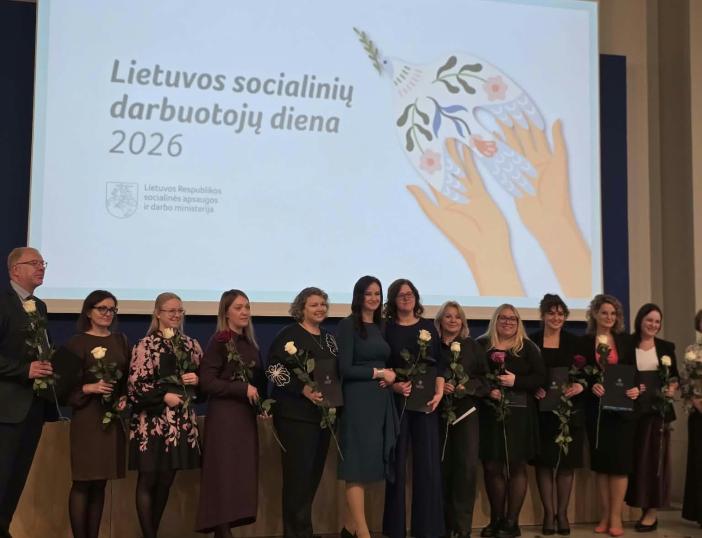 Socialinių darbuotojų dienos renginyje – padėkos Molėtų rajono atstovėms