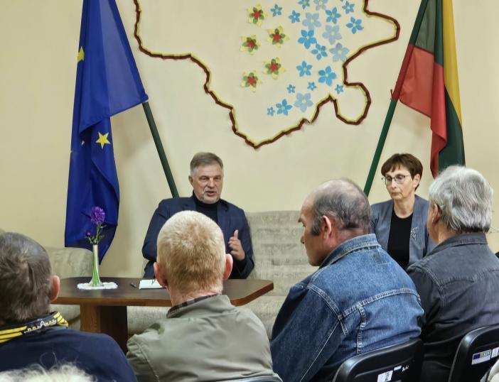 Molėtų rajono meras pradėjo tradicinius susitikimus seniūnijose