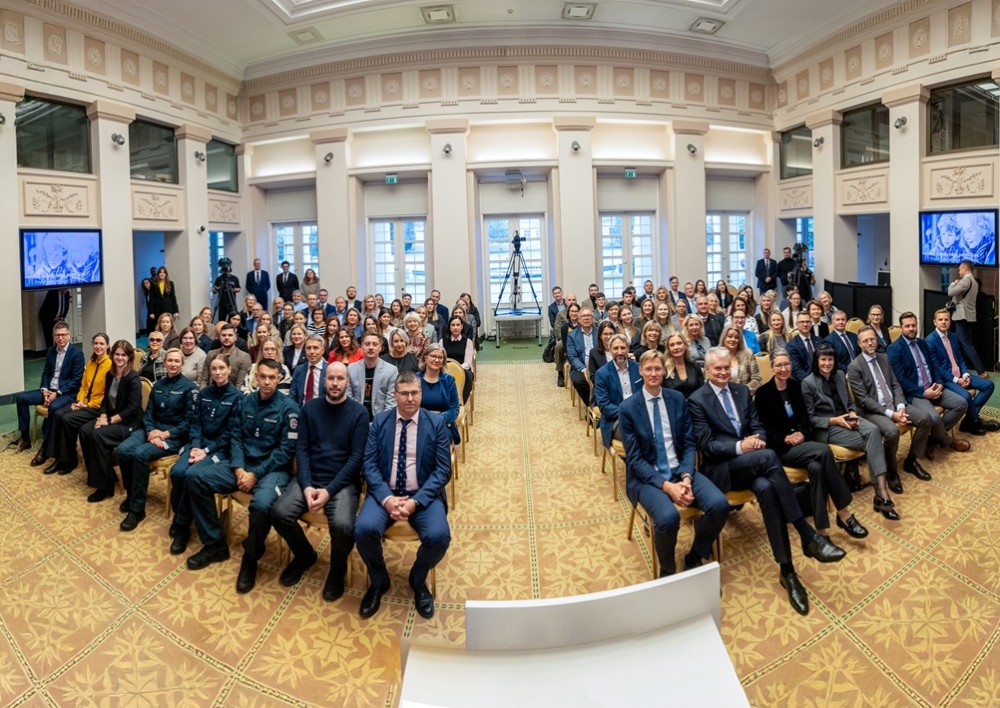 Prezidentūroje vyko Ryšių reguliavimo tarnybos inicijuoto nacionalinio projekto „Nė vienas nėra pamirštas“ pažangos pristatymas