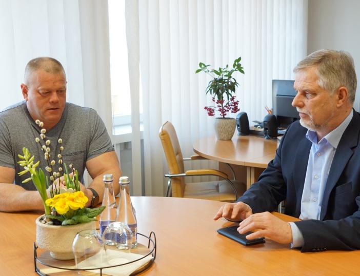 Kasmėnesiniame mero ir PK viršininko susitikime aptarta saugumo situacija ir aktualūs policijos veiklos klausimai