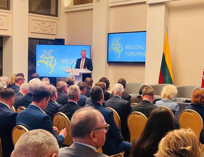 Molėtų rajono savivaldybės meras Saulius Jauneika dalyvavo Prezidento Gitano Nausėdos inicijuotame Regionų forume